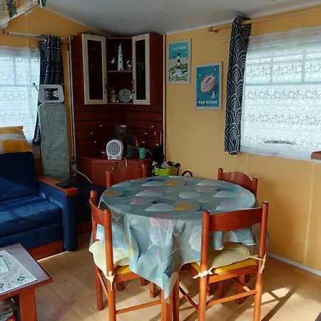 Mobile 210 Chez Les Loulous *